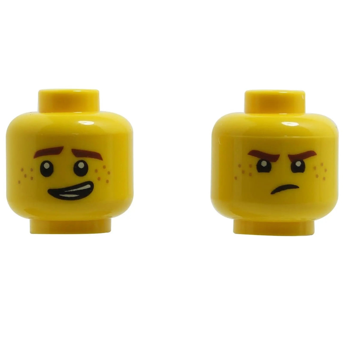 Cabeza de minifigura Amarillo con pecas y expresiones duales, cara sonriente de un lado y expresión enojada del otro
