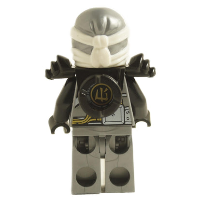 Zane njo0285 back view with black armor shoulder pads, circular emblem detail and white ninja hood